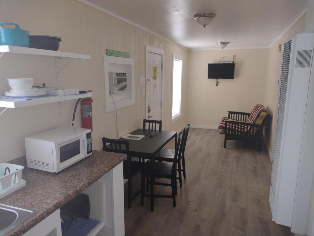 Double Barr Cottage Inn Порт Арансас Екстериор снимка